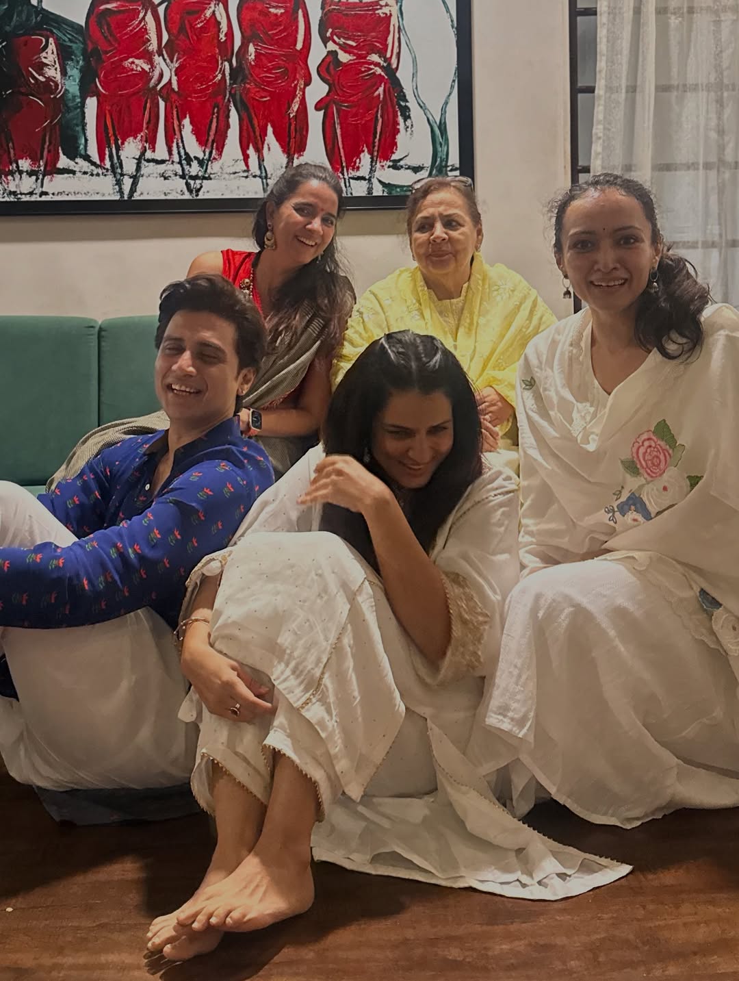 फरीदा जलाल, श्रुति सेठ, सिंपल कौल