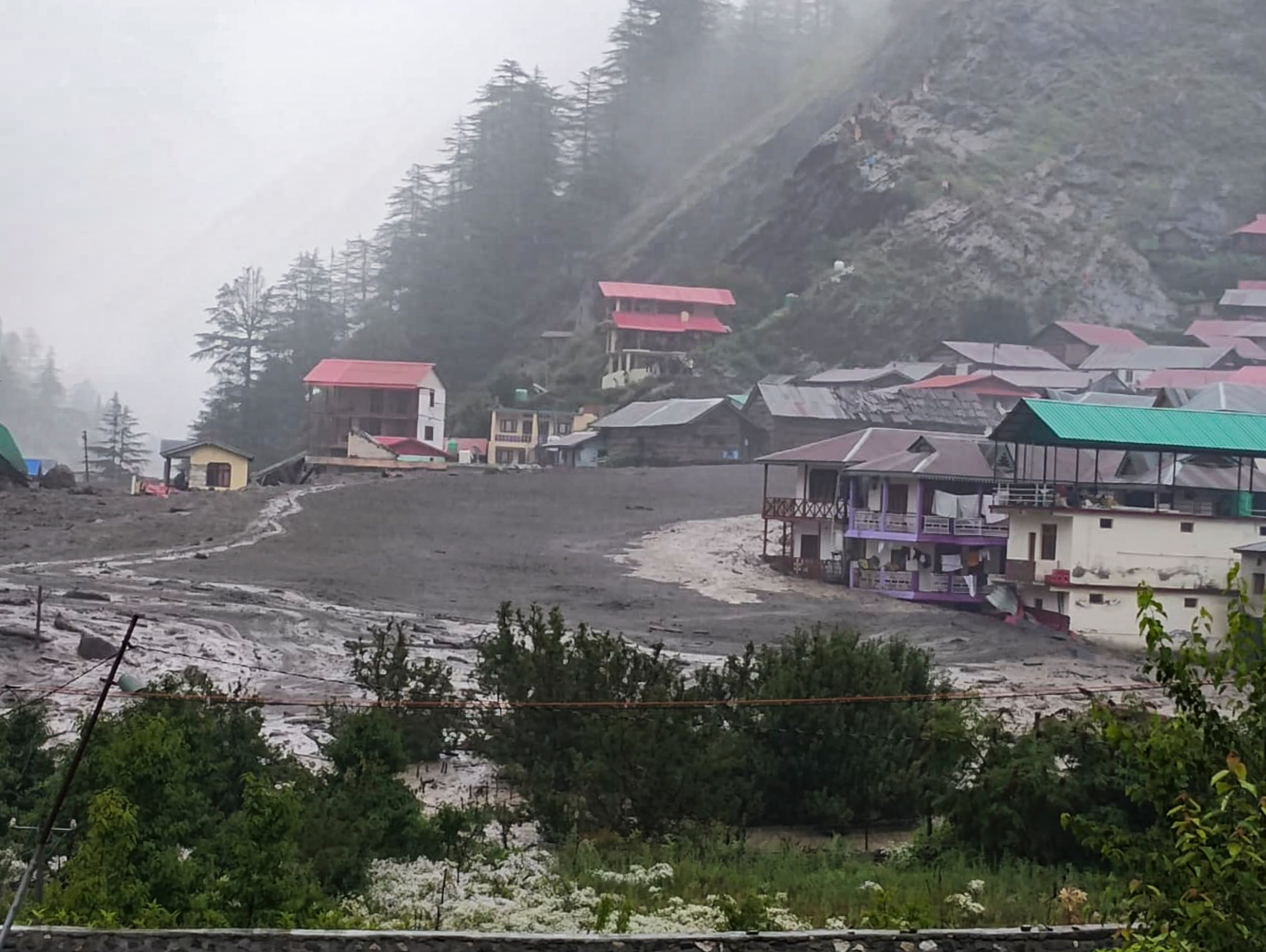 Flood in uttarkashi