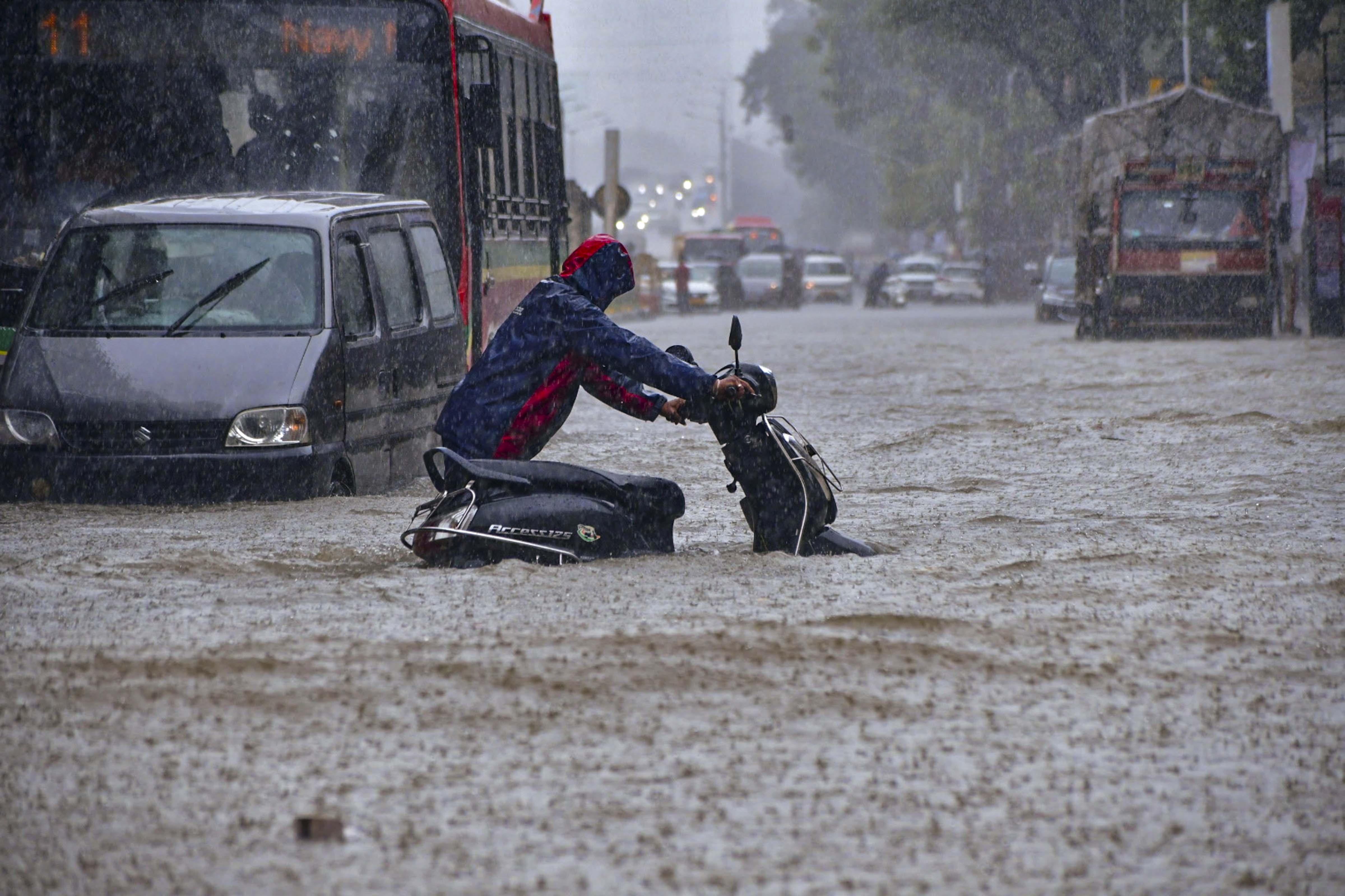 mumbai rain flood