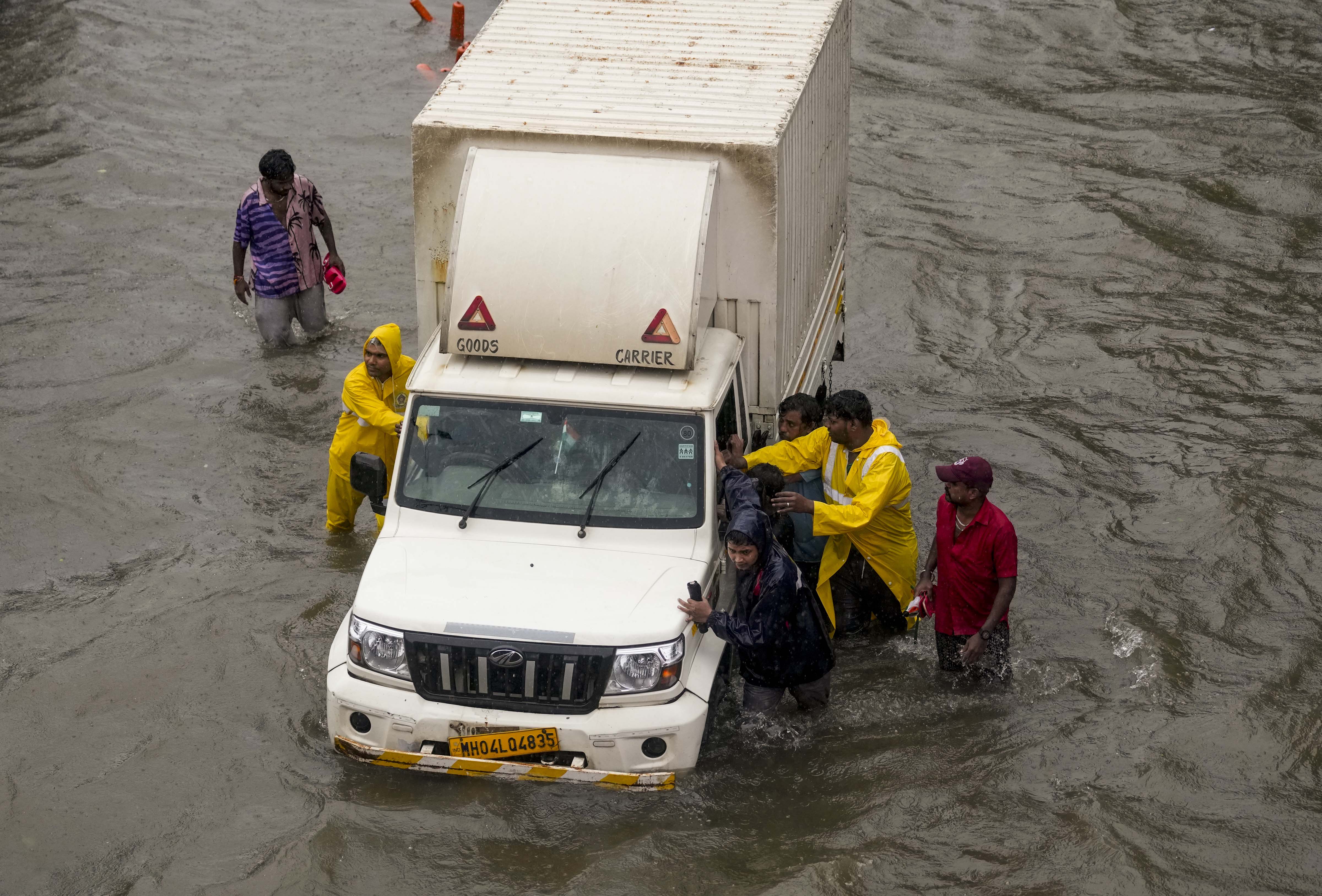 mumbai rain flood