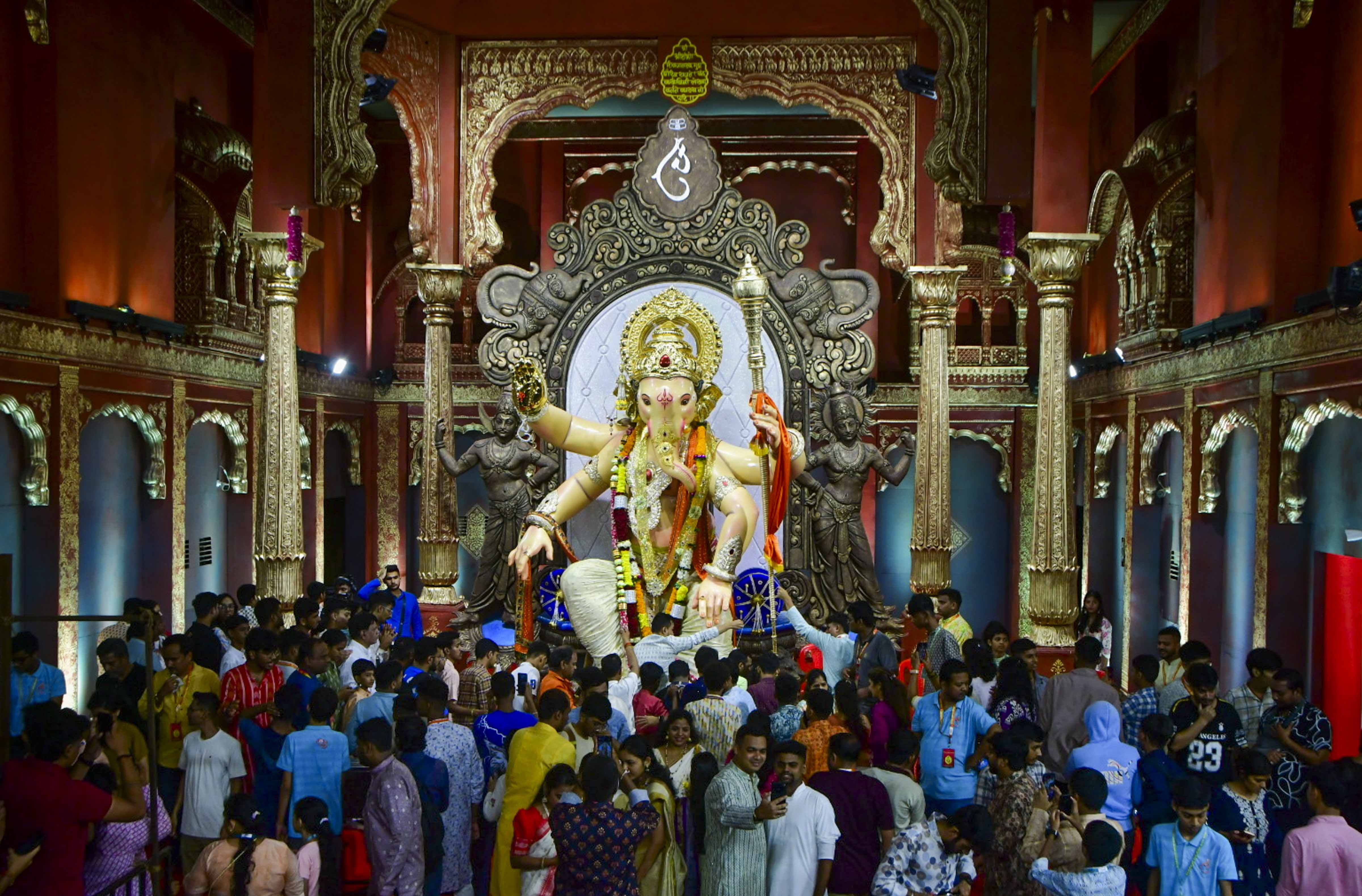 Ganesh festival mumbai