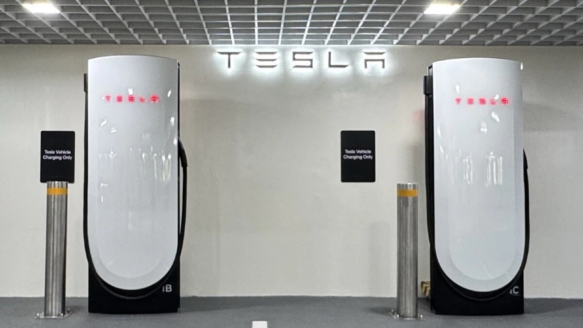 Tesla Supercharger