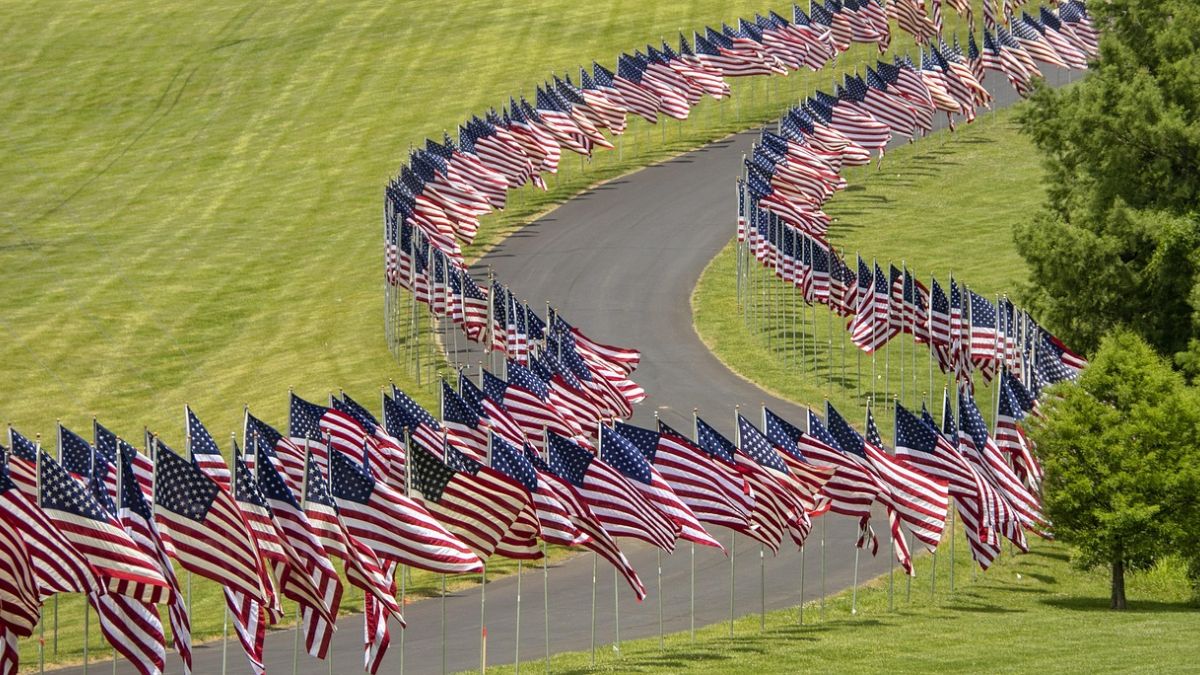 Synonymous with fall foliage road trips