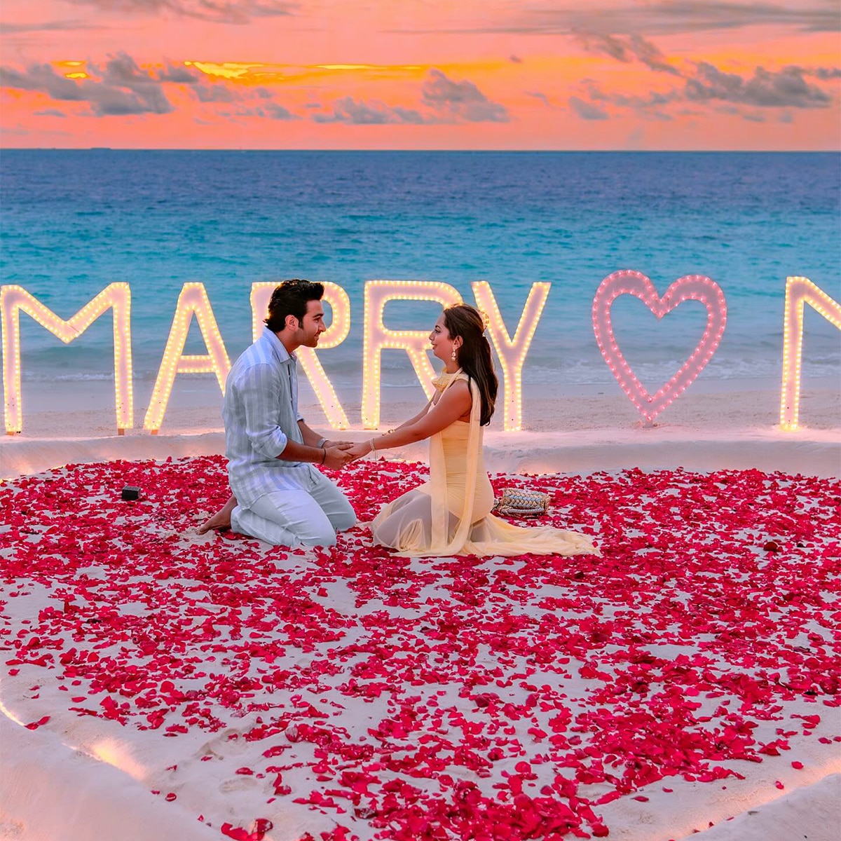 अलेखा आडवाणी और आदर जैन