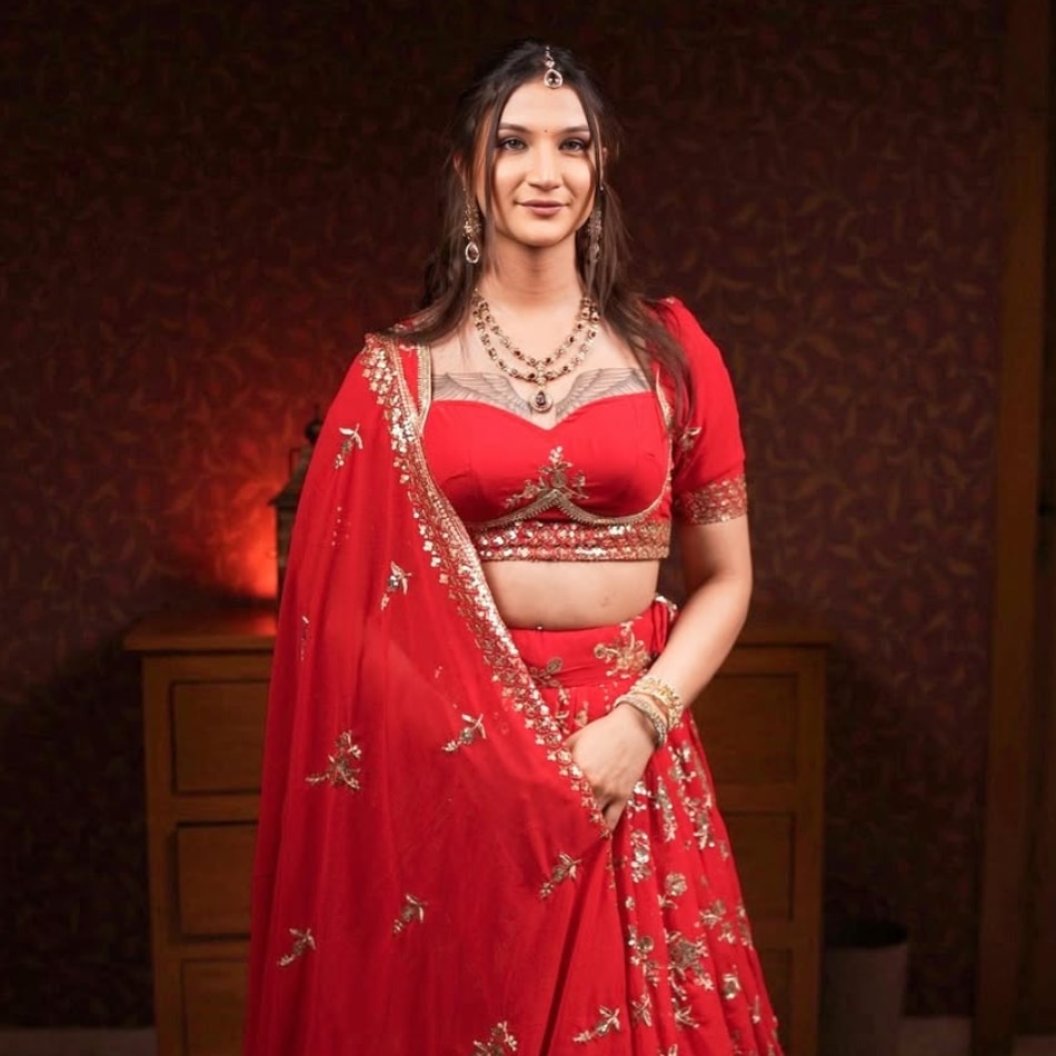 अनाया बांगड़ (Photo: Instagram @anayabangar)