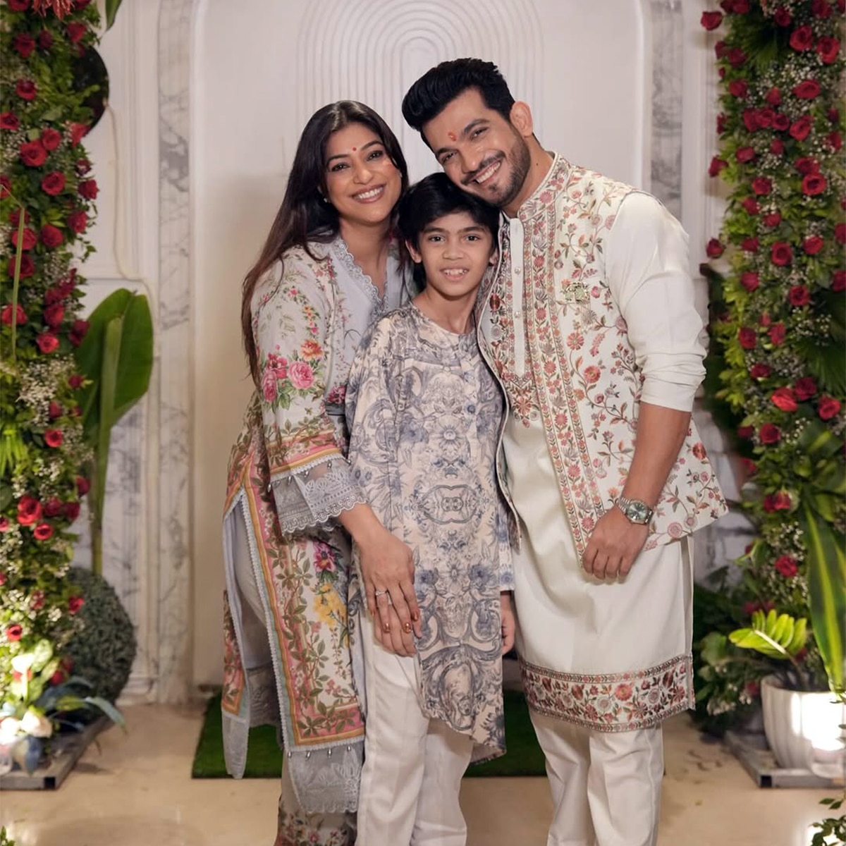 नेहा स्वामी, अर्जुन बिजलानी (Photo: Instagram @nehaswamibijlani)