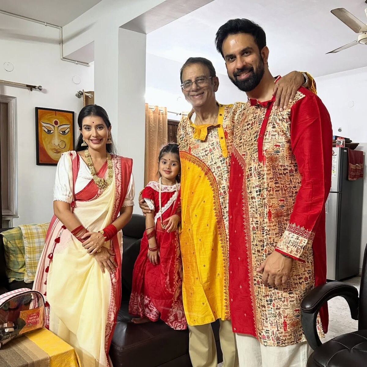 चारु असोपा (Photo: Instagram @asopacharu)