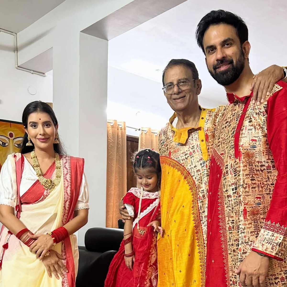 चारु असोपा (Photo: Instagram @asopacharu)