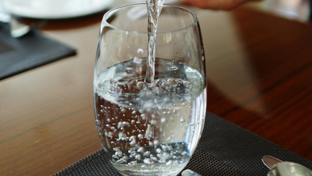 वाइन नहीं, अब पानी का मेन्यू!