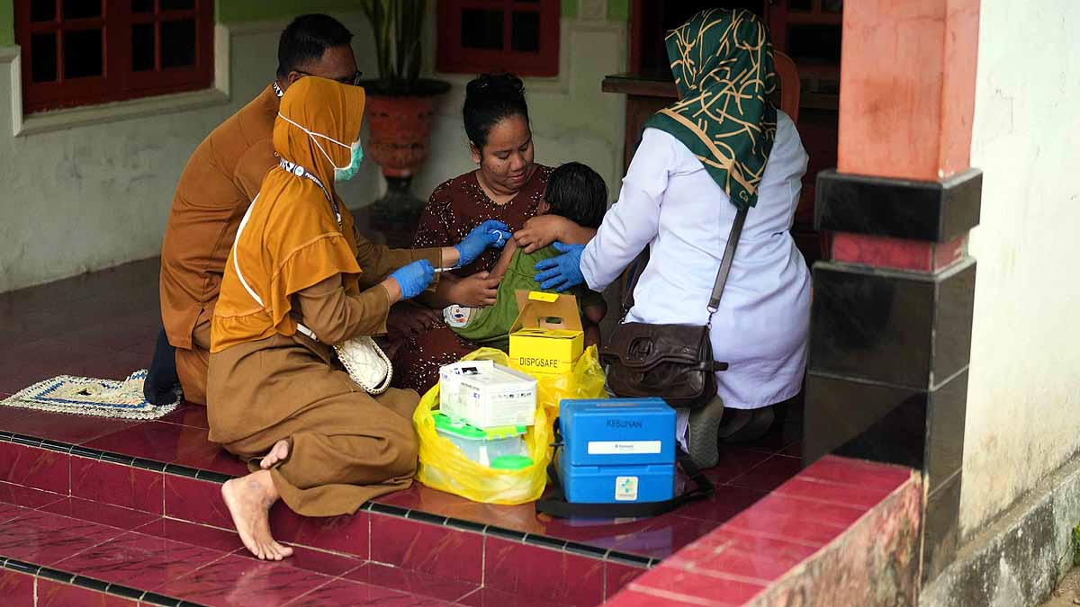 indonesia measles halal vaccine