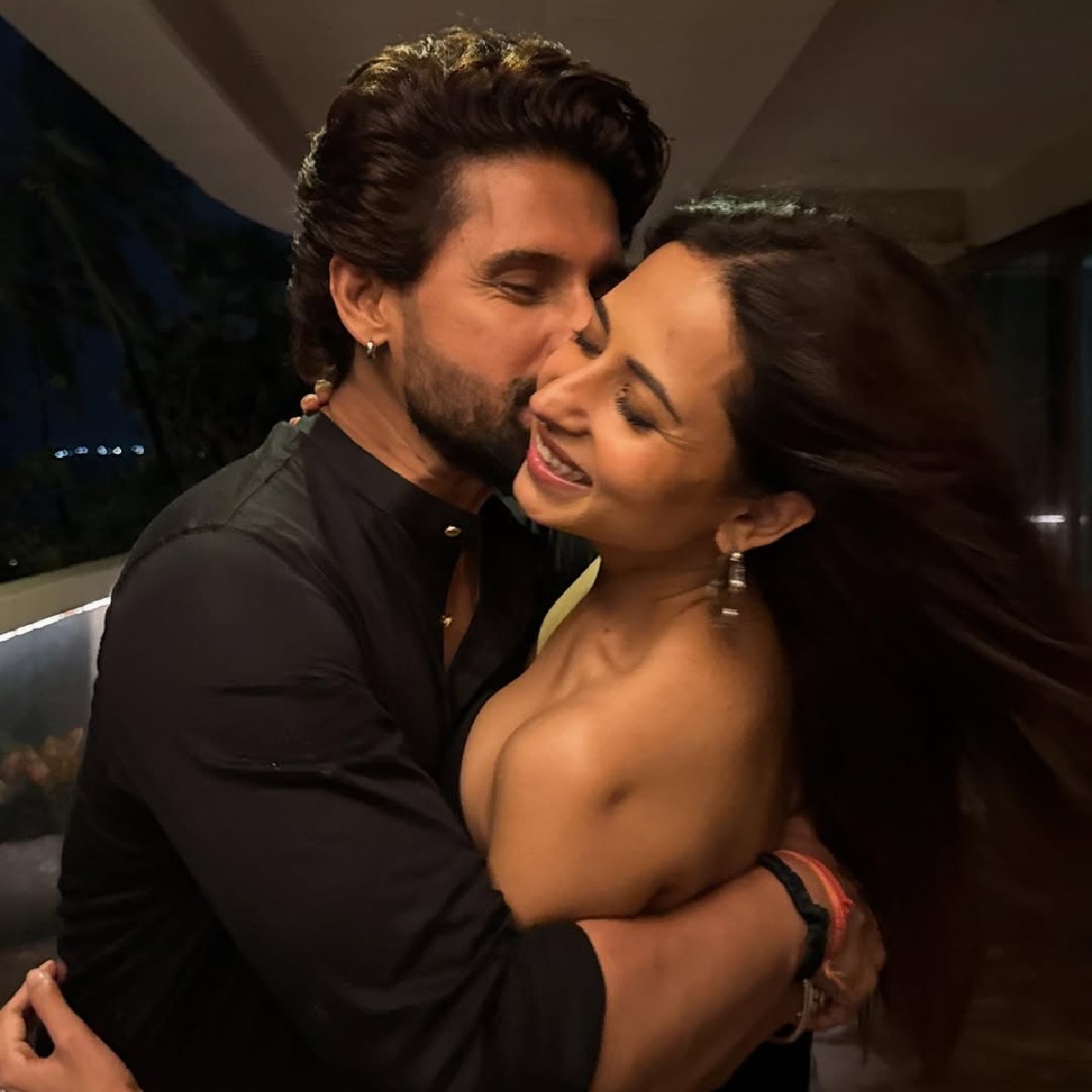 रवि दुबे-सरगुन मेहता (Photo: Instagram @ravidubey2312)