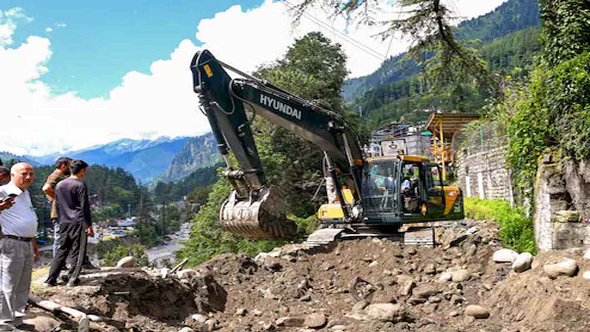 Restoration work underway in Kullu district, Himachal Pradesh (Photo-PTI)