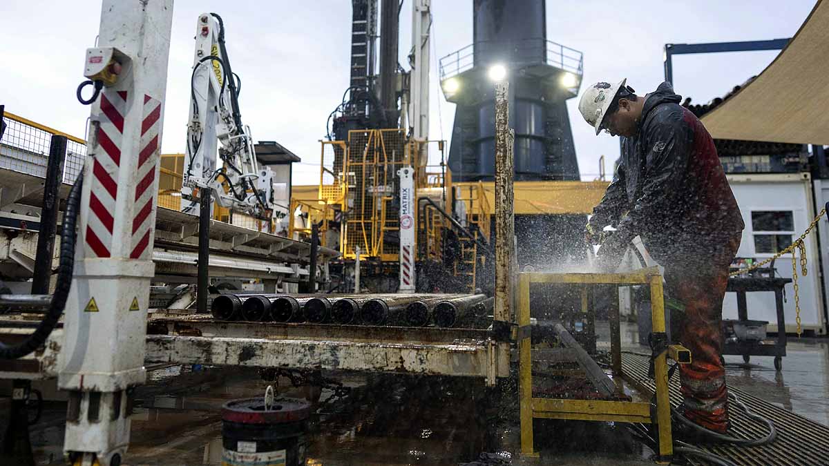 Sweet Water Found in Ocean