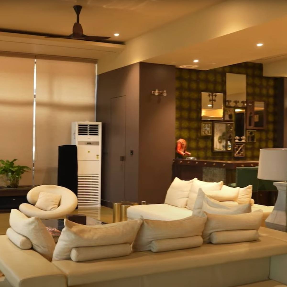 शिल्पा शेट्टी का लिविंग रूम