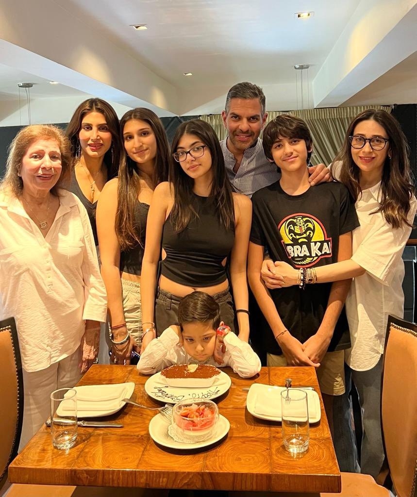 करिश्मा कपूर