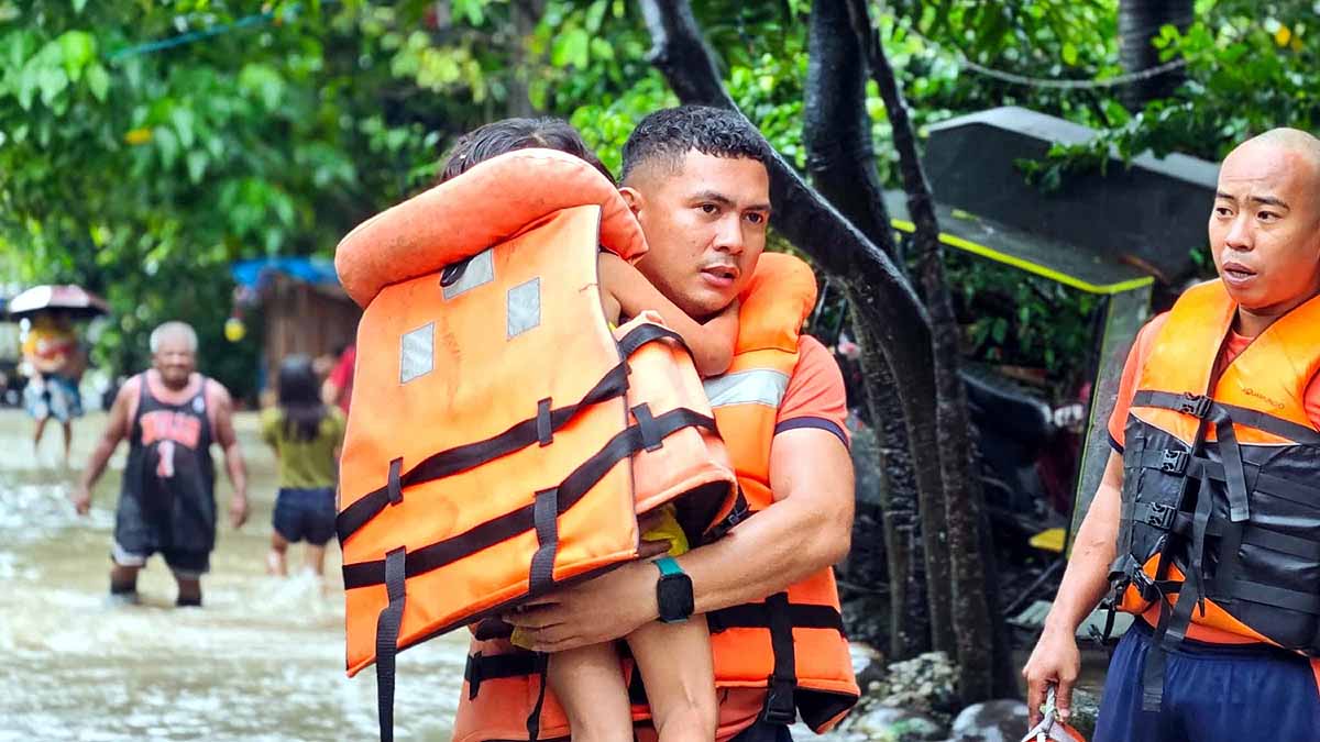 Typhoon Bualoi Vietnam