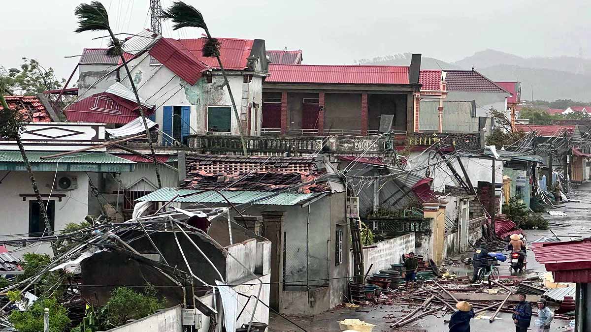 Typhoon Bualoi Vietnam
