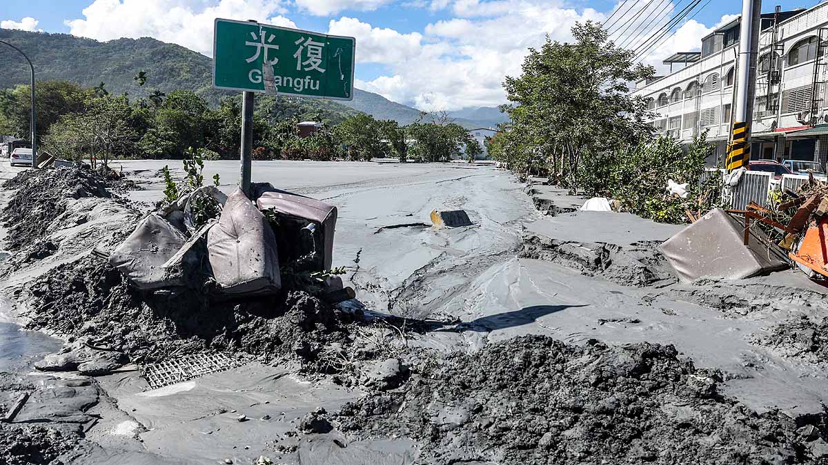 Typhoon Ragasa Taiwan Barrier Lake