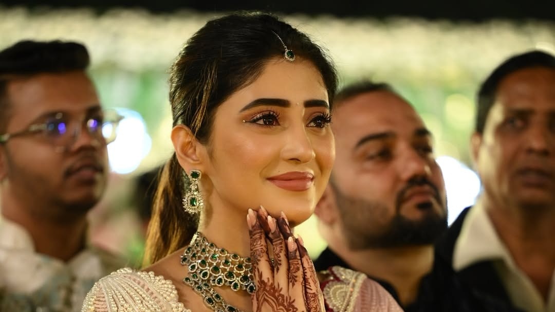 Shivangi Joshi shares sister sheetal joshi wedding photos