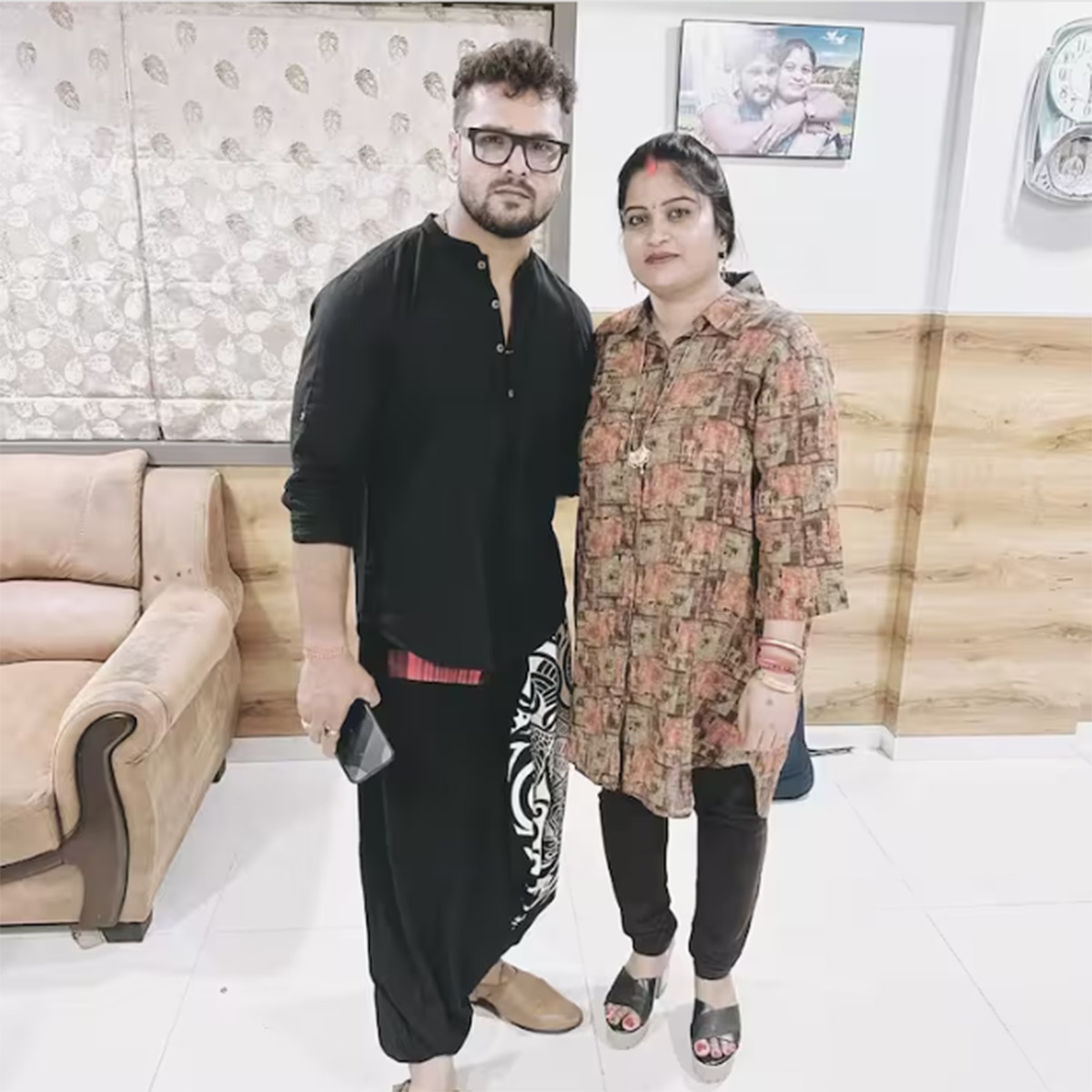 चंदा यादव, खेसारी लाल यादव 