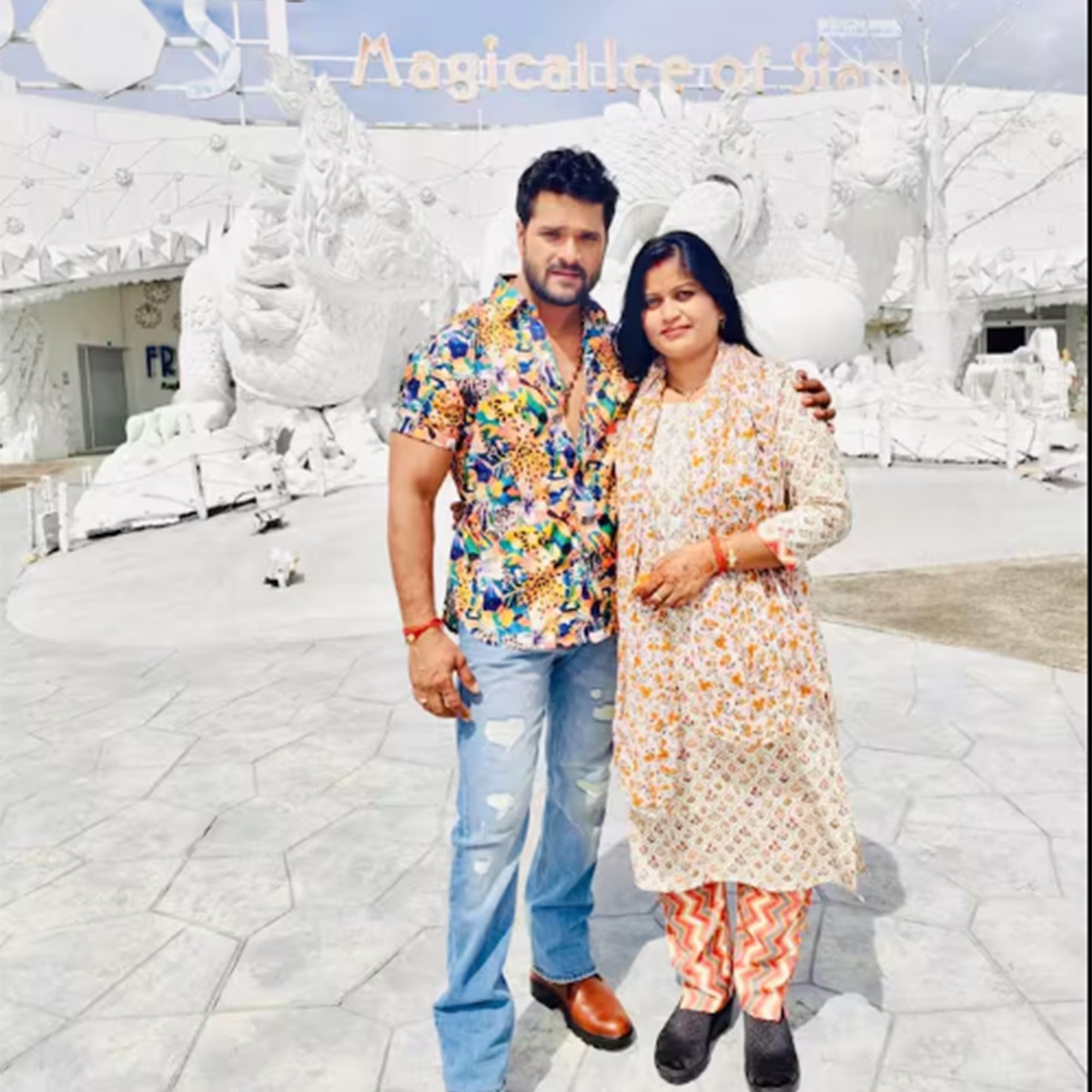 चंदा यादव, खेसारी लाल यादव 