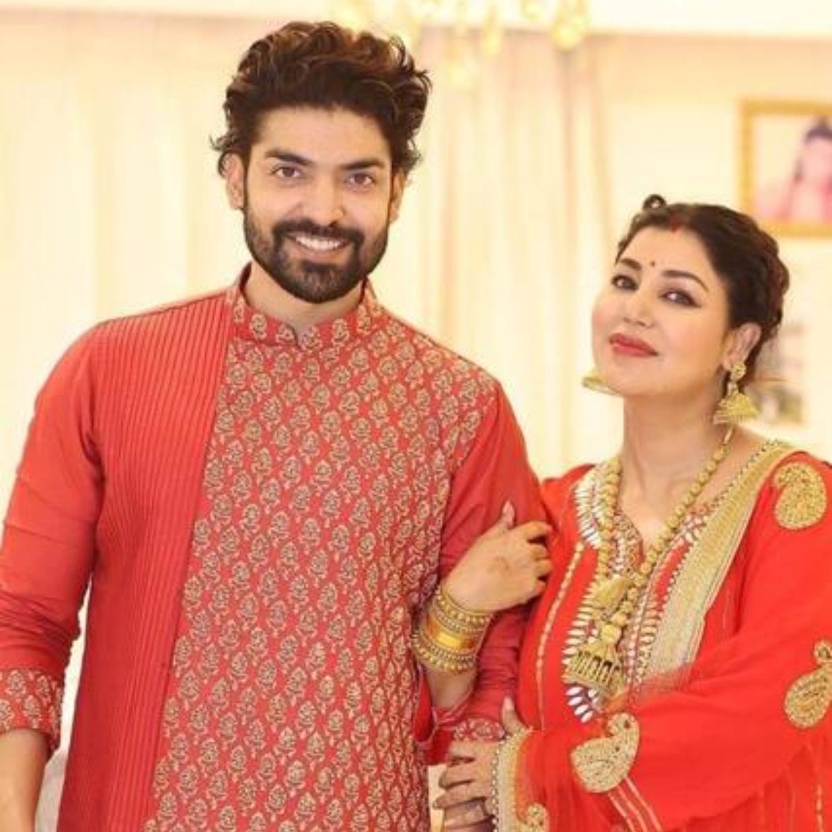 गुरमीत चौधरी और देबिना बनर्जी