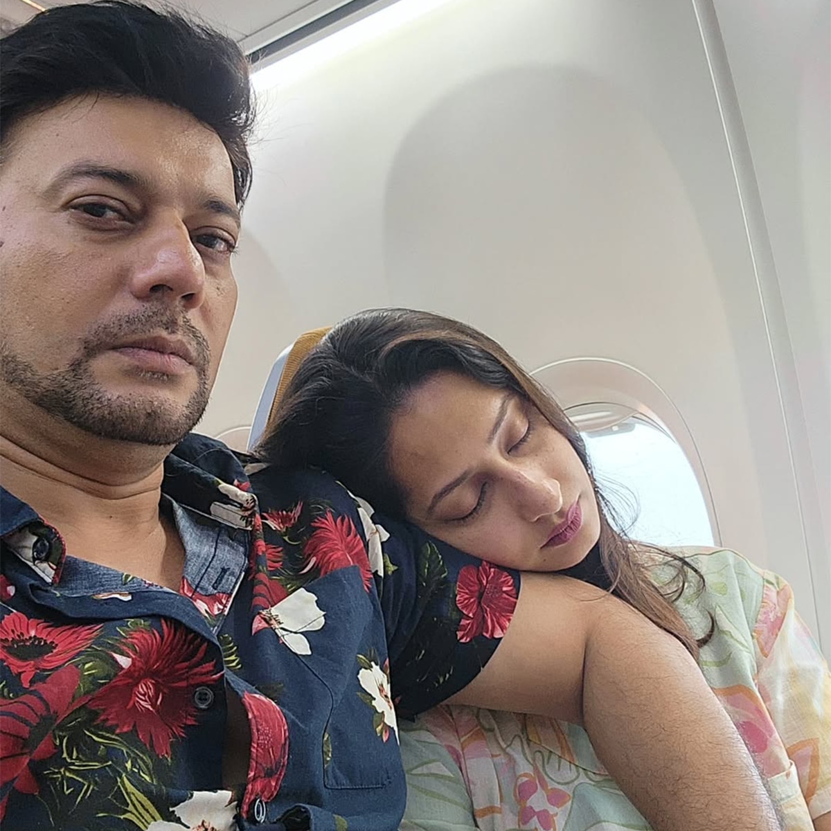 शांतनु मोघे, प्रिया मराठे (Photo: Instagram @shantanusmoghe)