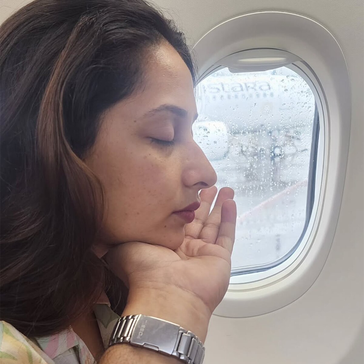 प्रिया मराठे (Photo: Instagram @shantanusmoghe)