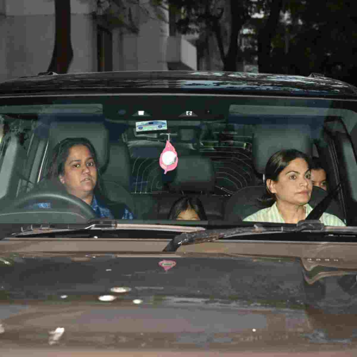 अर्पिता दिखीं