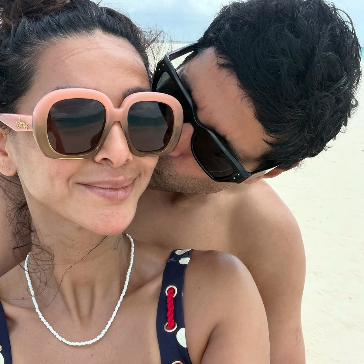 शिबानी दांडेकर 