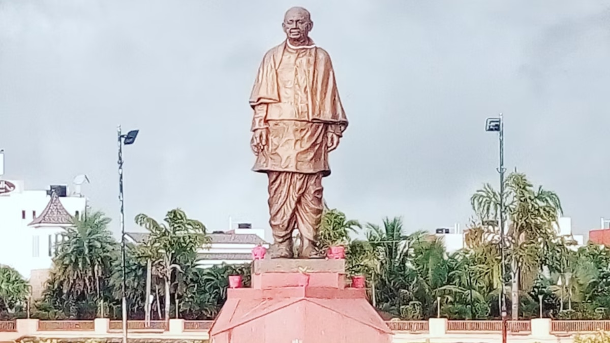 Statue of unity images