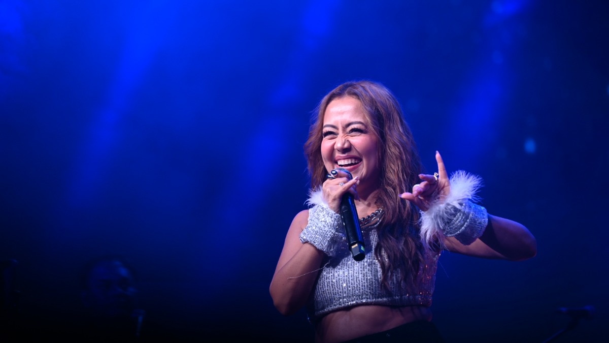 Neha Kakkar at Sahitya aajtak 2025