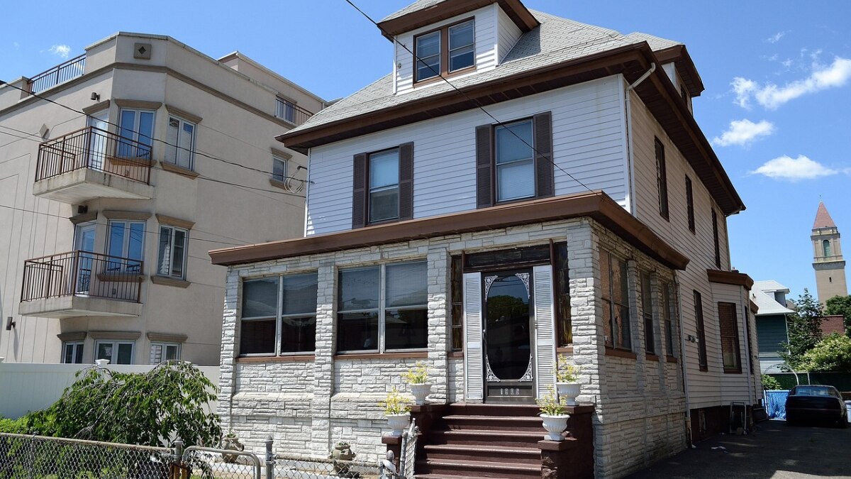  How to save money in rent house