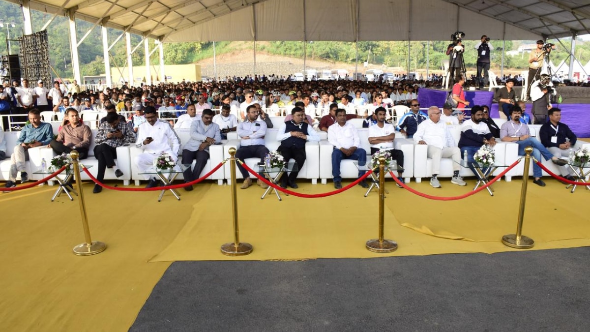 Pedalling the path of unity