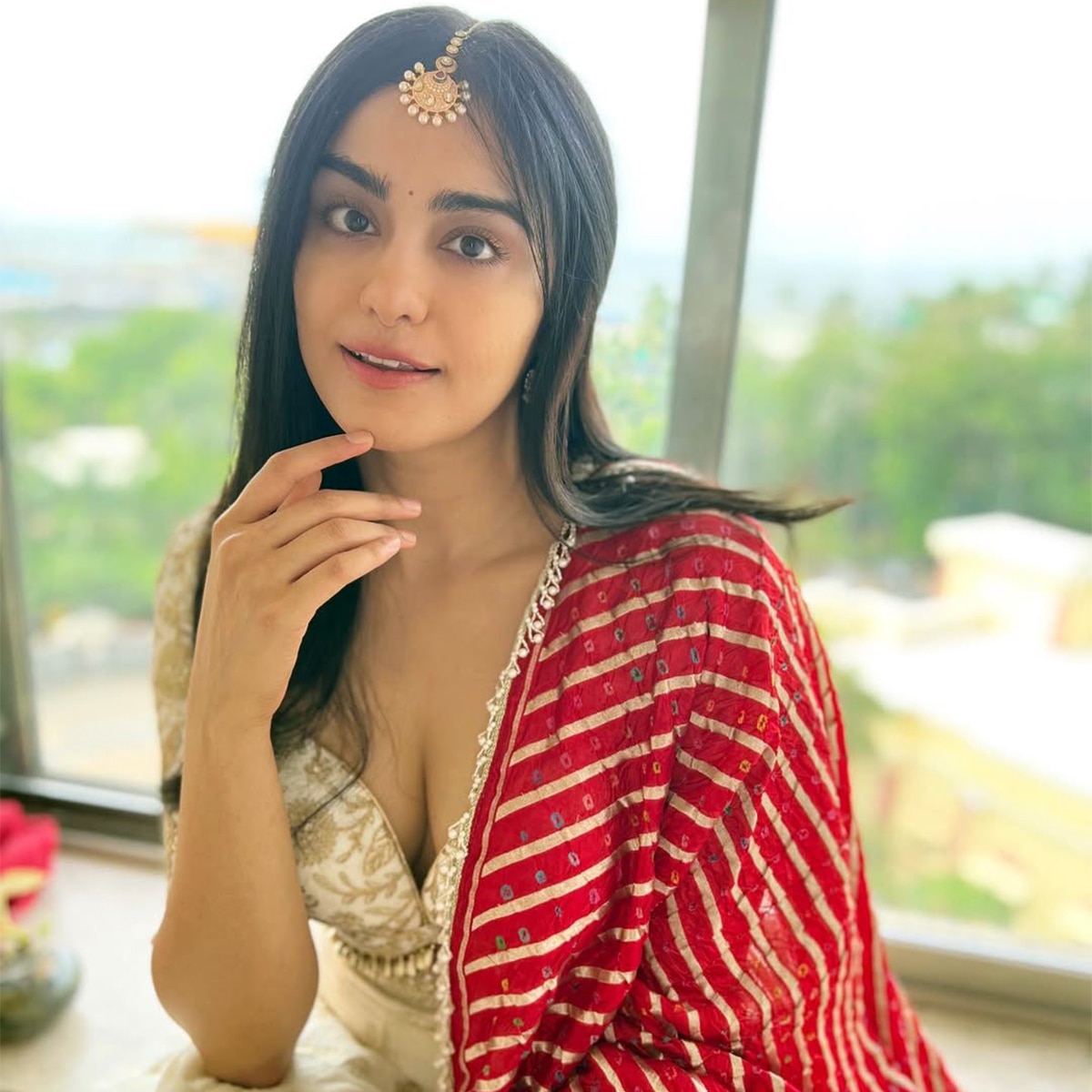 अदा शर्मा