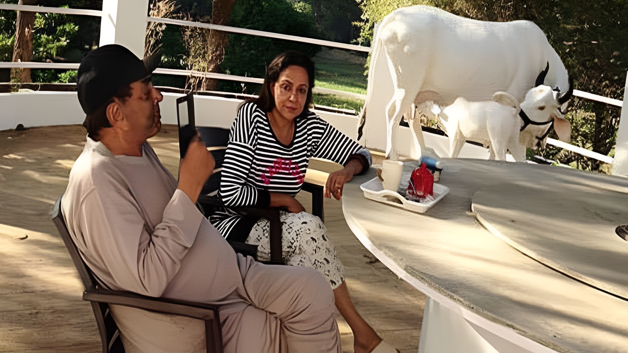 Dharmendra with wife hema malini