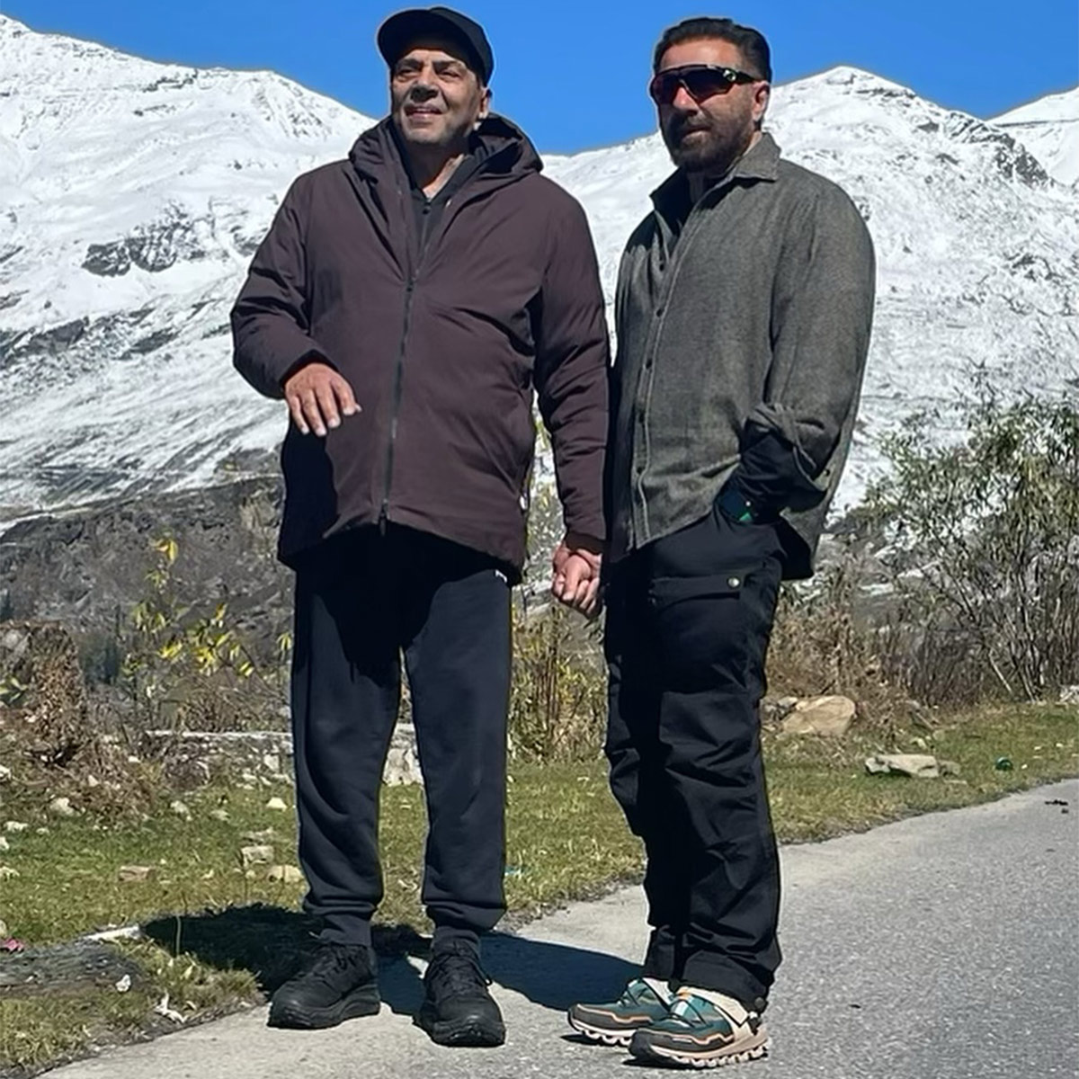 धर्मेंद्र का परिवार