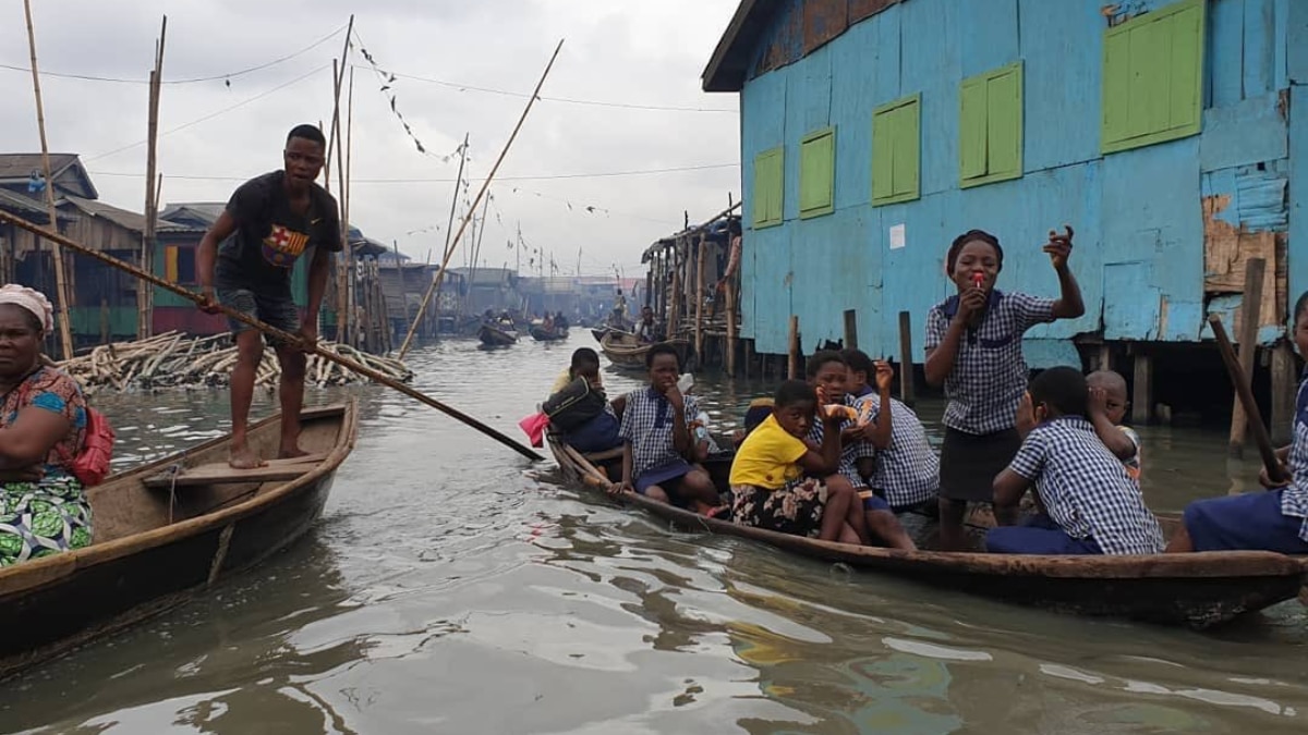 Ha Long Bay floating villages