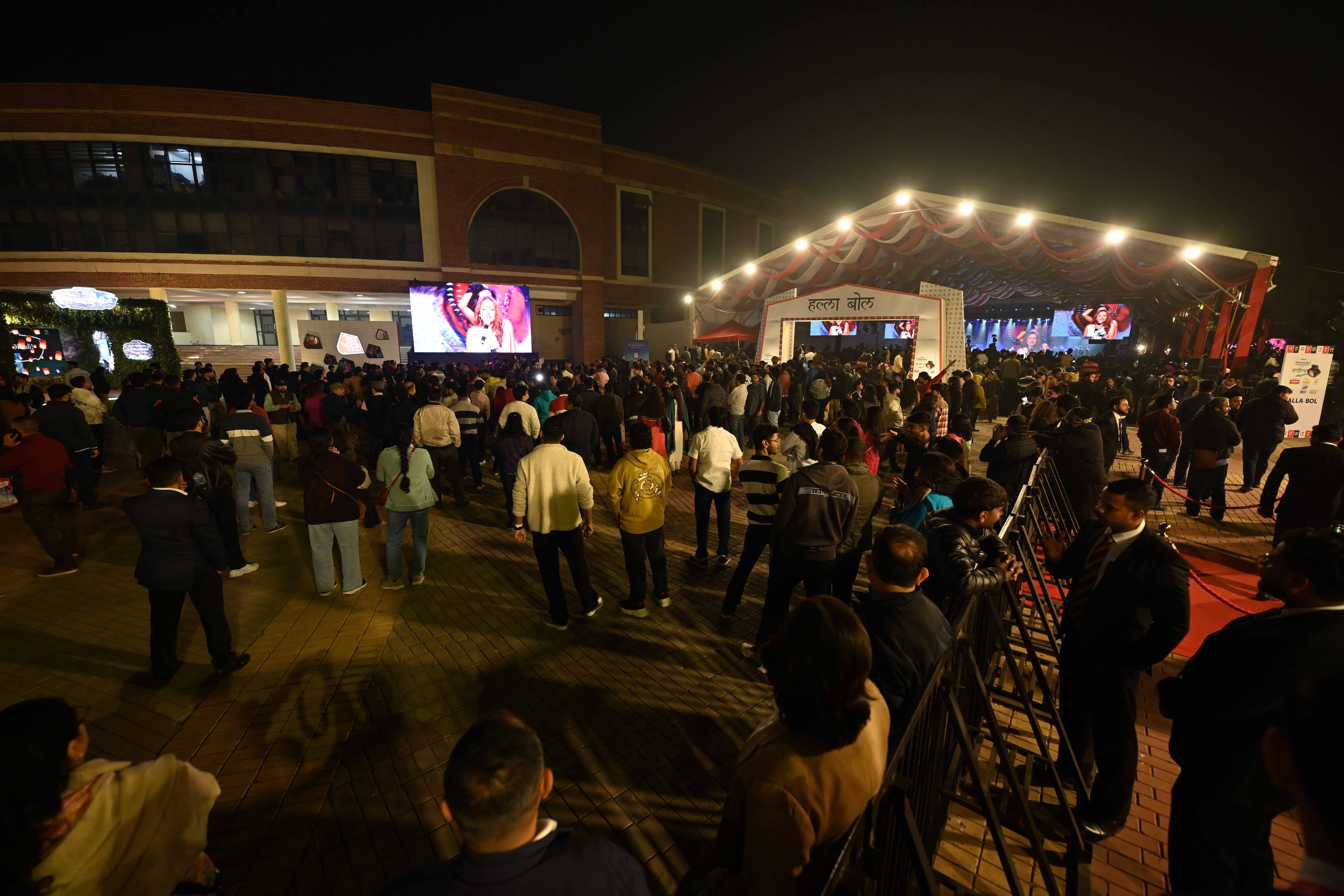 neha kakkar at sahitya aajtak