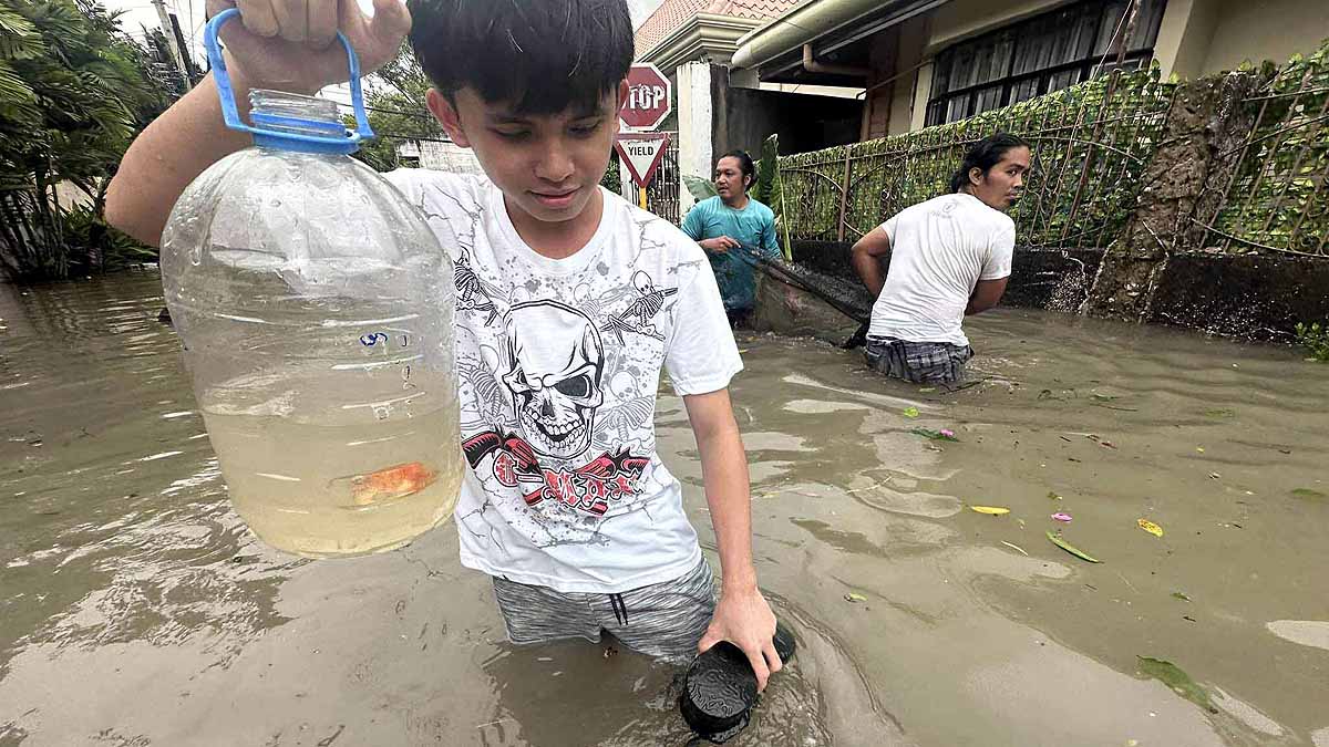 Typhoon Kalmaegi Philippines
