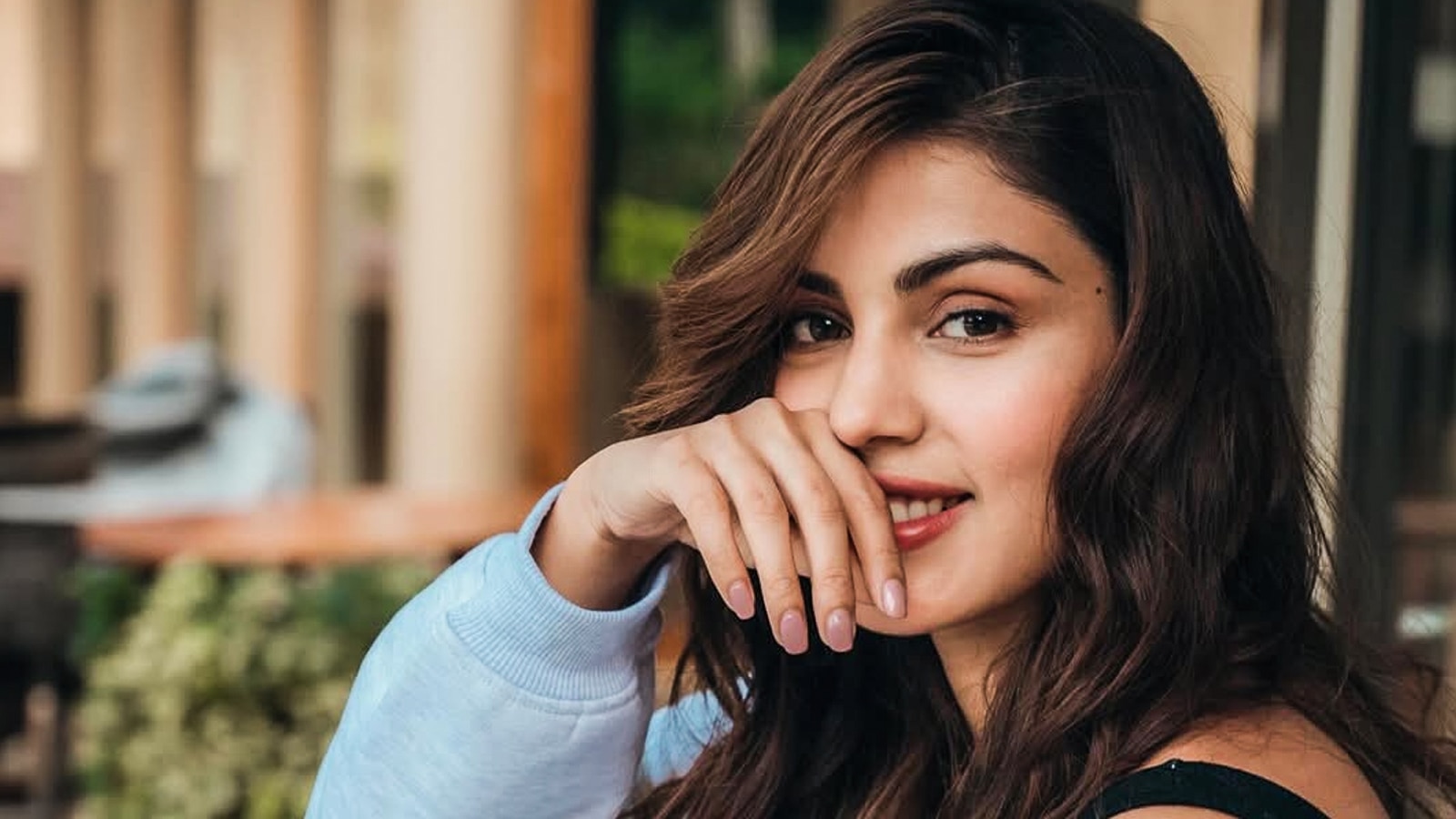  रिया चक्रवर्ती