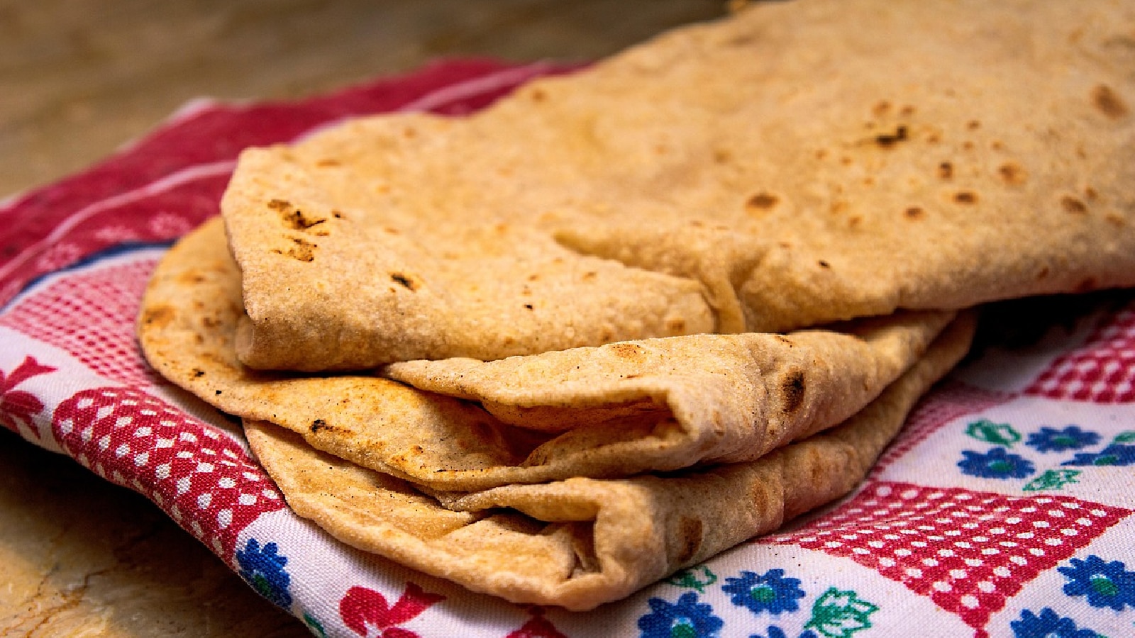 besan and wheat flour roti benefits