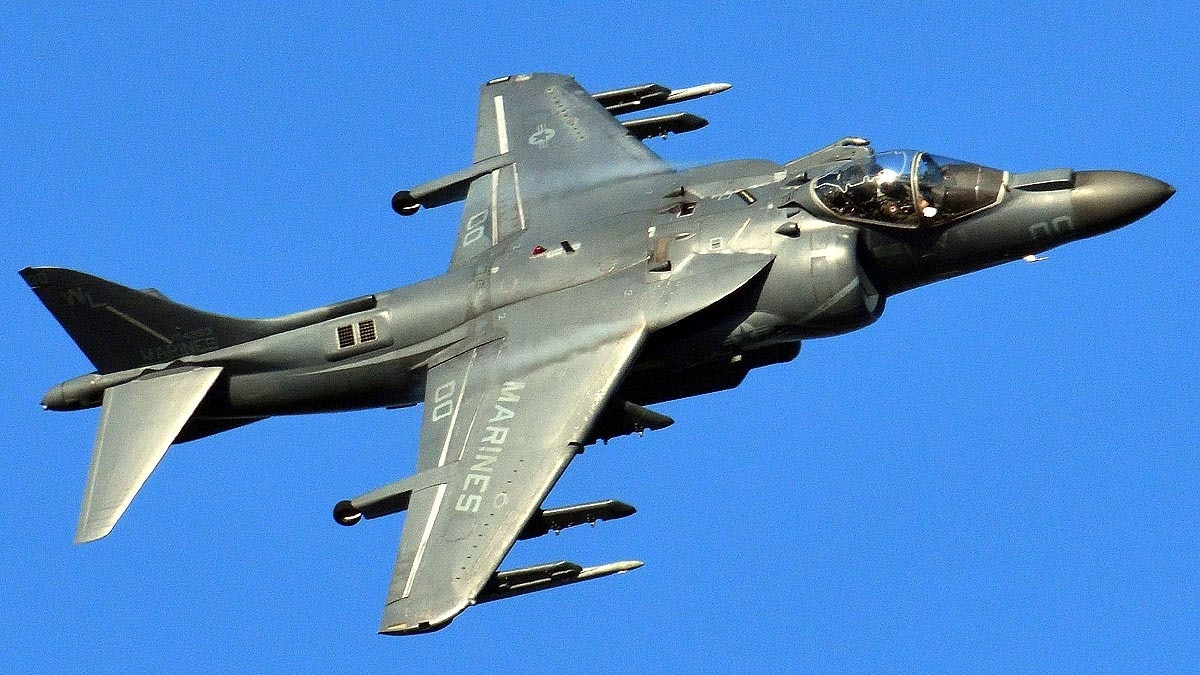 AV-8B Harrier II Fighter Jet
