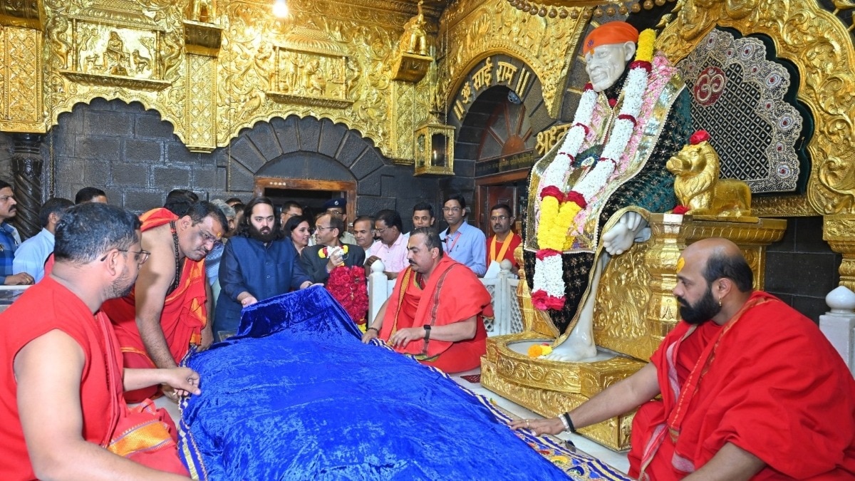 Anant Ambani At Shirdi Sai Baba