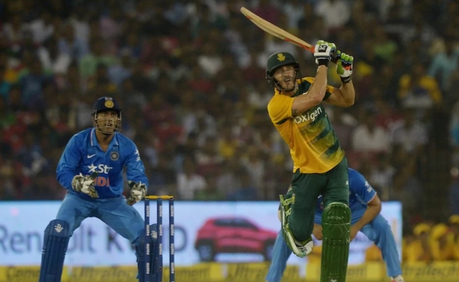 MS Dhoni and Faf du Plessis 