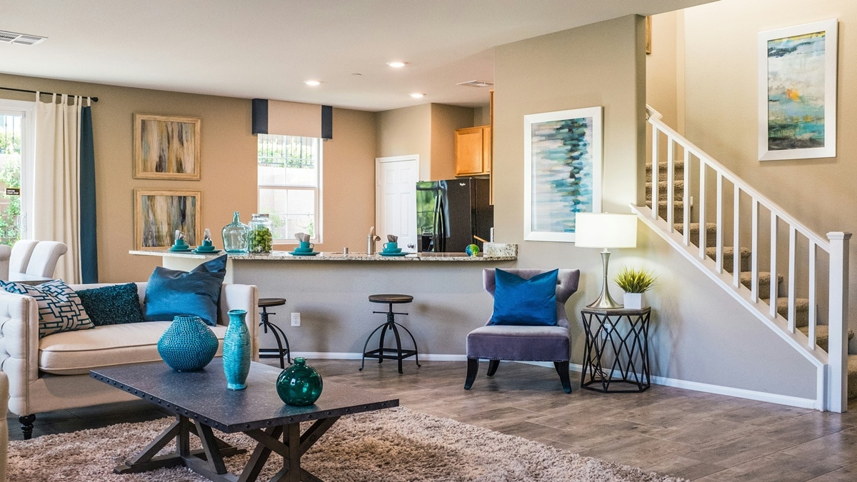 इनडोर पौधे हवा को प्राकृतिक रूप से साफ करते हैं