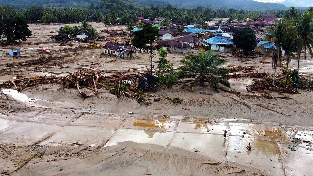 Indonesia Sumatra Flooding