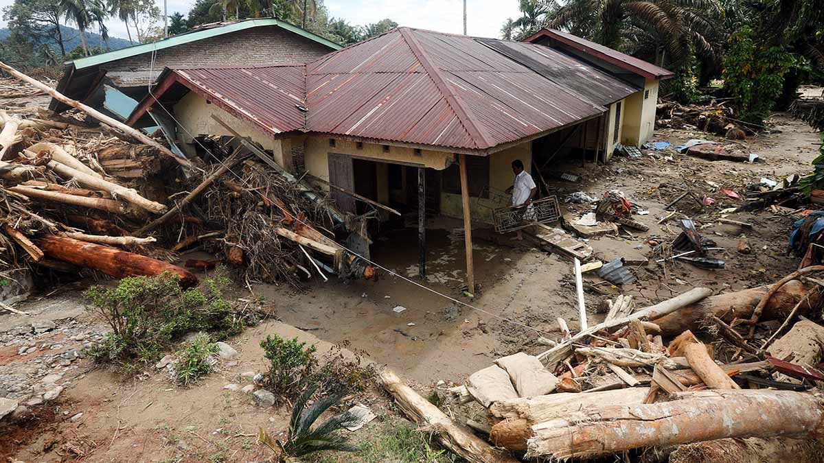 Indonesia Sumatra Flooding