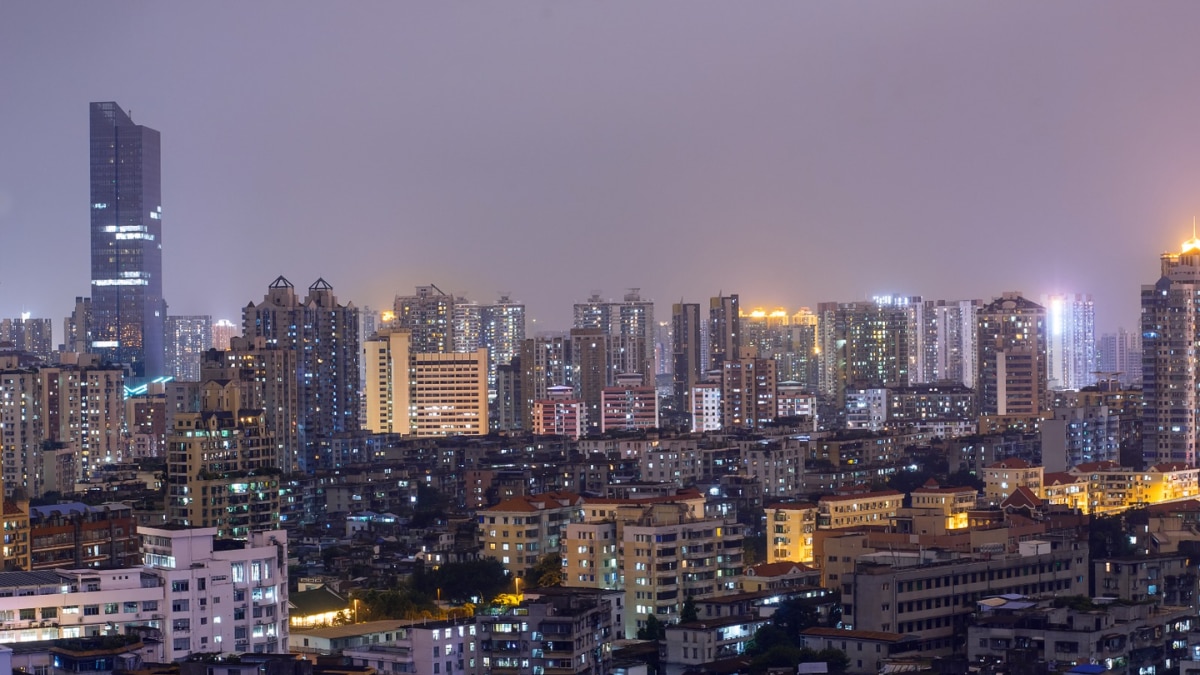 How much space in Bengaluru for ₹1 Cr