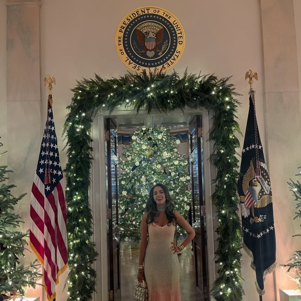 मल्लिका शेरावत (Photo: Instagram @mallikasherawat)